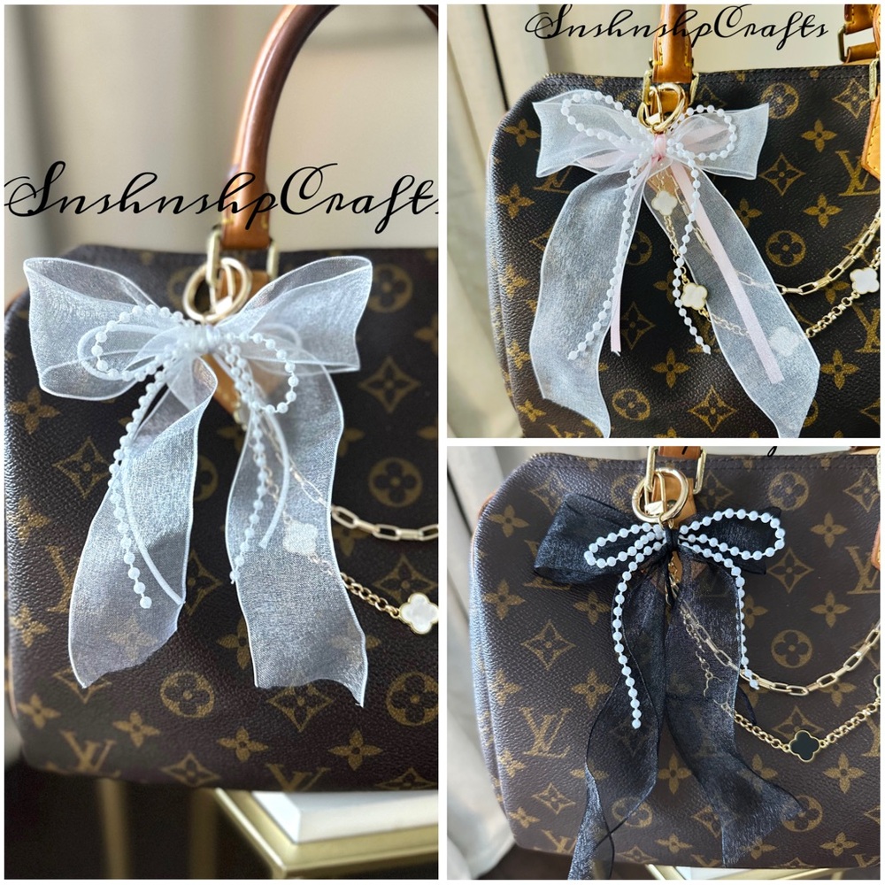 Elegant Sheer Bow Bag Keychain